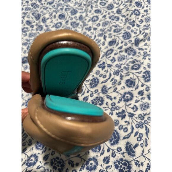 Tieks Champagne limited Edition Gold ballet flats elastic trim 8 - Picture 9 of 14